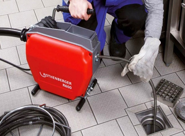 Đơn vị thông cống nghẹt TPHCM chia sẻ cách thông nghẹt đúng